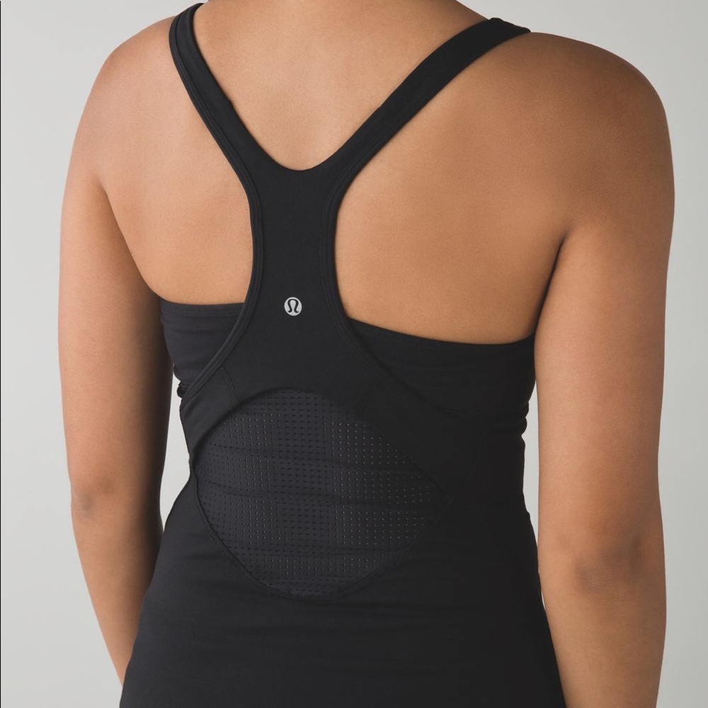 Lululemon workout tank